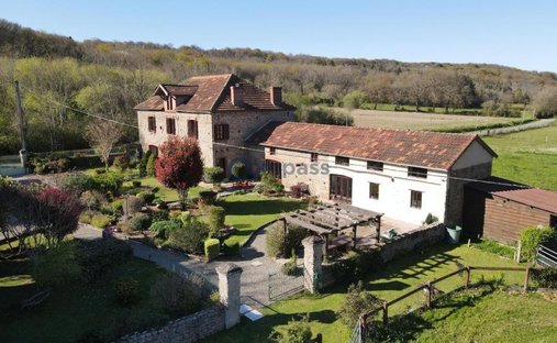 Estate in Vic-en-Bigorre, Occitania, France 1