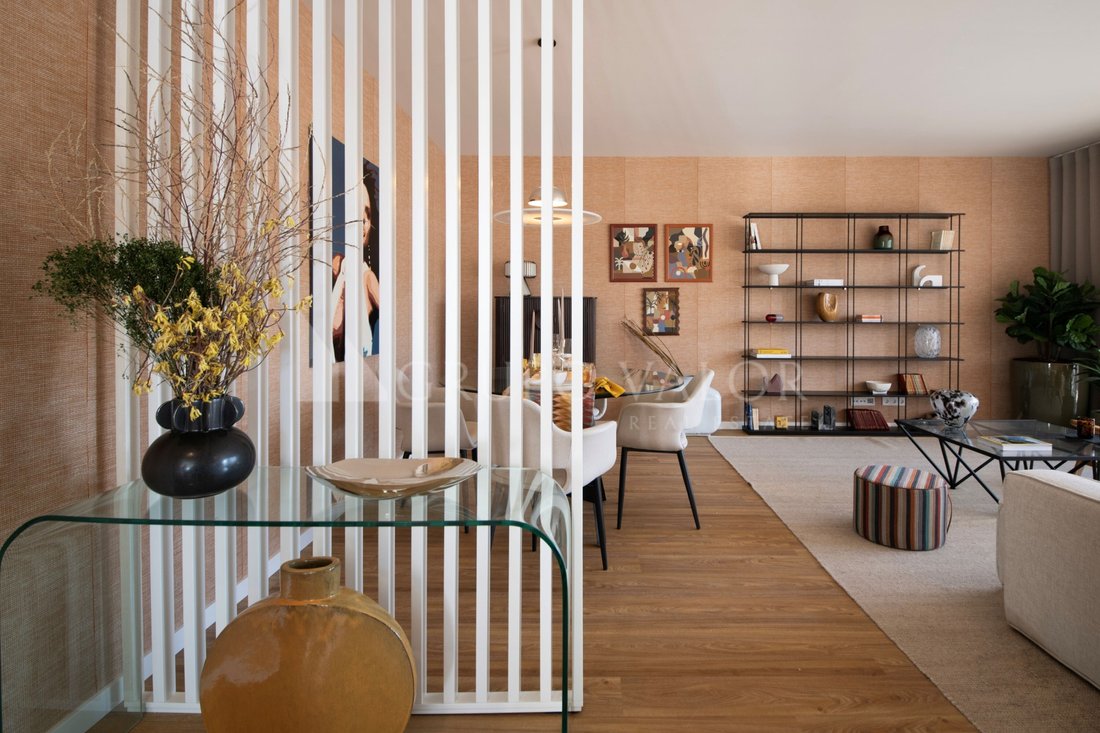 Apartment in Santo António dos Cavaleiros, Lisbon, Portugal 2 - 16923836