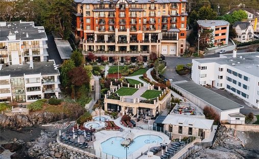 Condominio a Oak Bay, Columbia Britannica, Canada 1