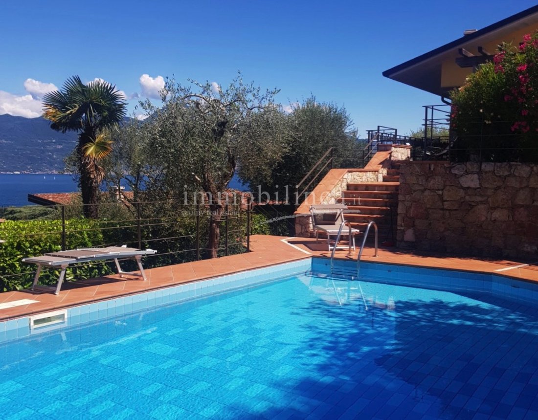 Villa in Torri del Benaco, Veneto, Italy 4 - 16555818