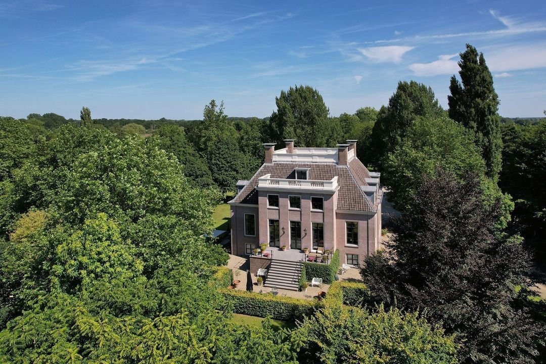 Villa in Maarssen, Utrecht, Netherlands 3 - 16927376