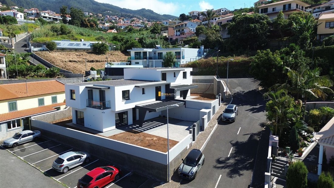 Villa in Santo Antonio, Madeira, Portugal 1 - 16926864