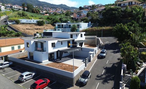 Villa in Santo António, Autonome Region Madeira, Portugal 1