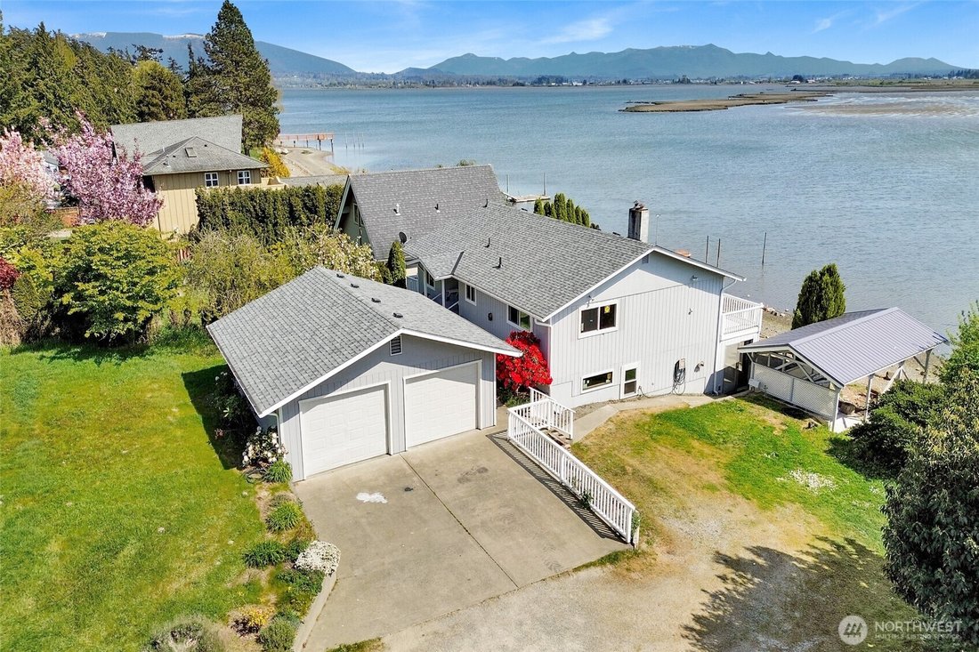 House in Bow, Washington, United States 4 - 16925767
