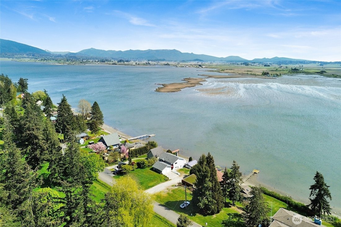 House in Bow, Washington, United States 2 - 16925767