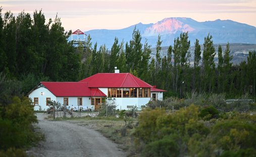 Estate in Estancia El Salitroso, Santa Cruz Province, Argentina 1