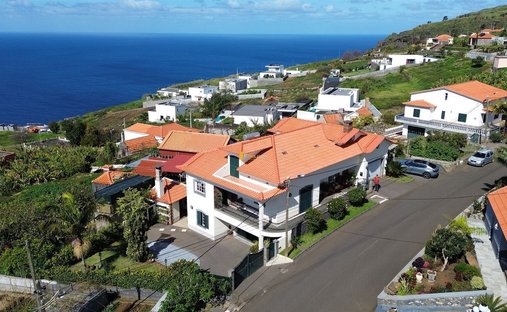 Villa a Calheta, Madera, Portogallo 1