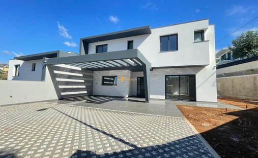 Villa in Santo Antonio, Madeira, Portugal 1