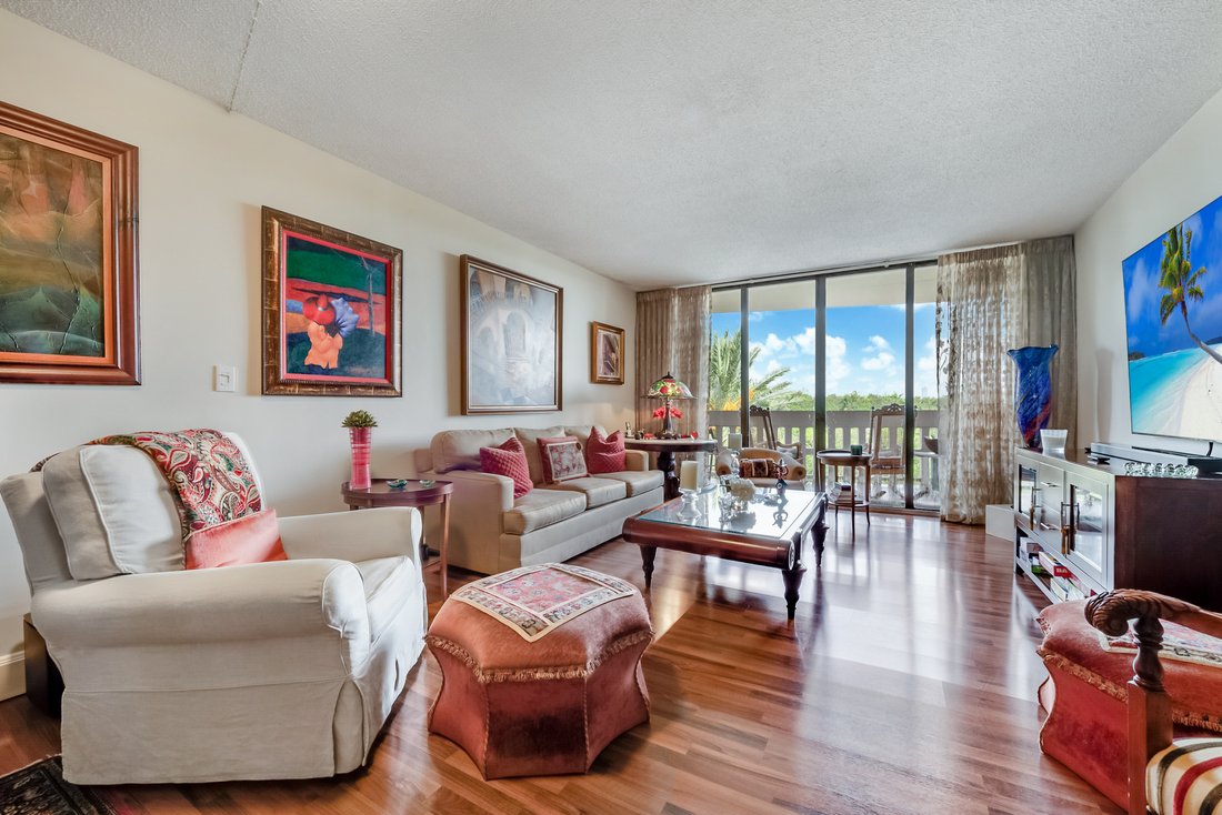 Condo in Miami, Florida, United States 1 - 16926497
