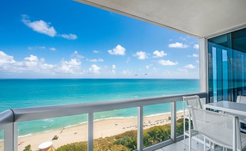 Condo in Miami Beach, Florida, United States 1