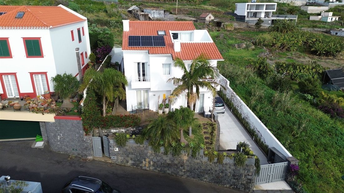 Villa in Reed, Madeira, Portugal 4 - 16926799