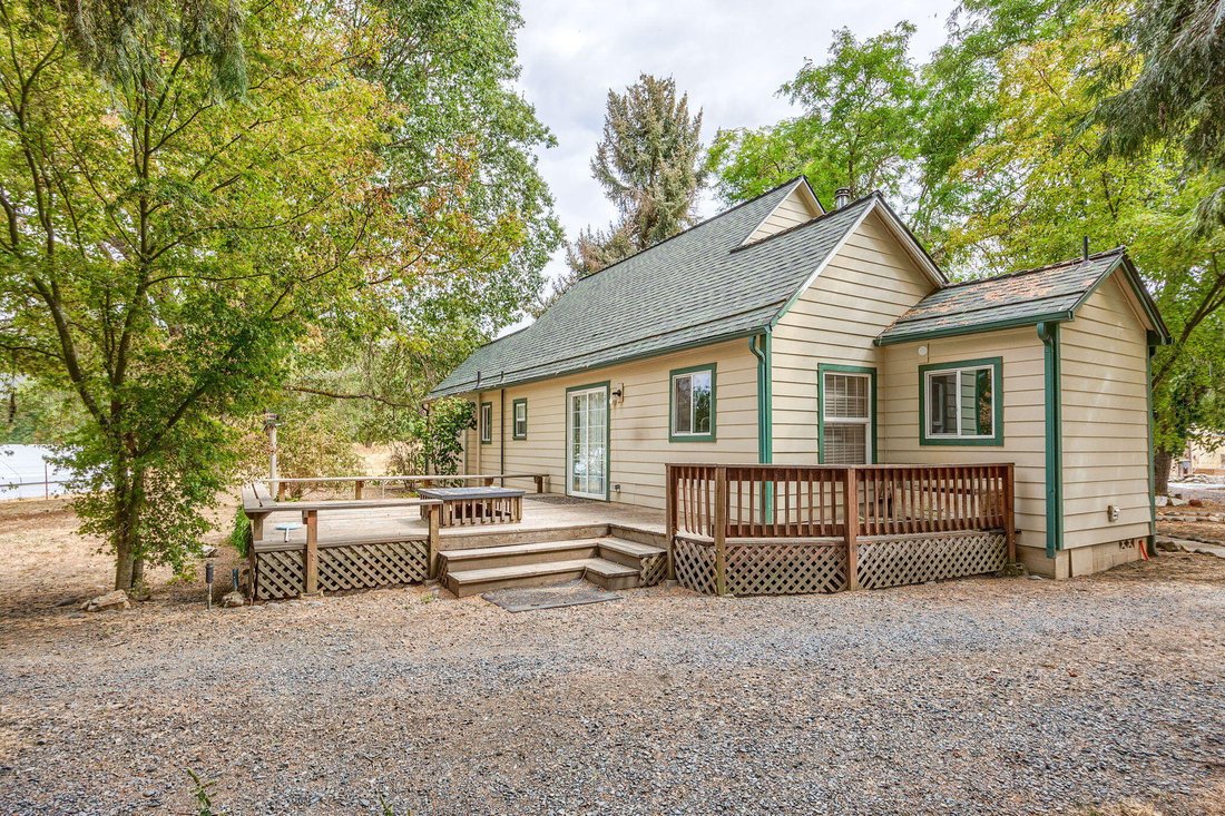 House in Gold Hill, Oregon, United States 1 - 16927440
