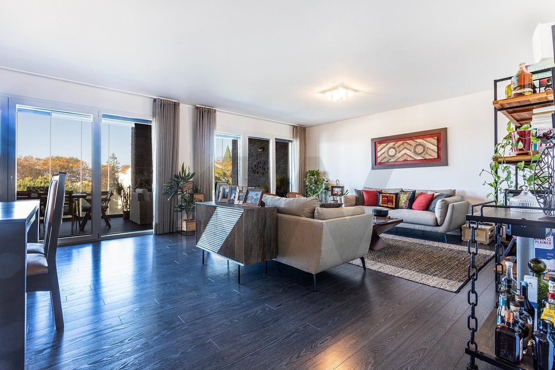 Apartment in Carcavelos e Parede, Lisbon, Portugal 1 - 16926658