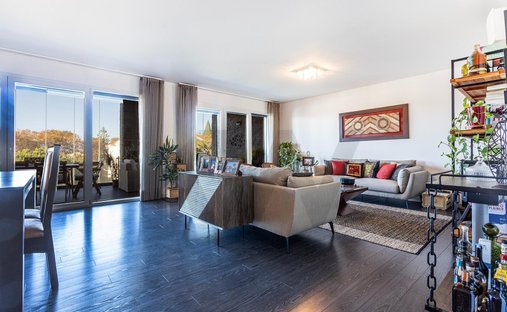 Apartment in Carcavelos e Parede, Lisbon, Portugal 1