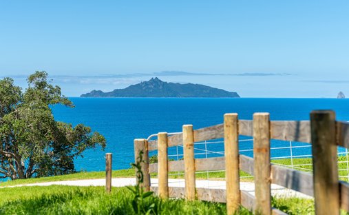 Land in Langs Beach, Northland, New Zealand 1