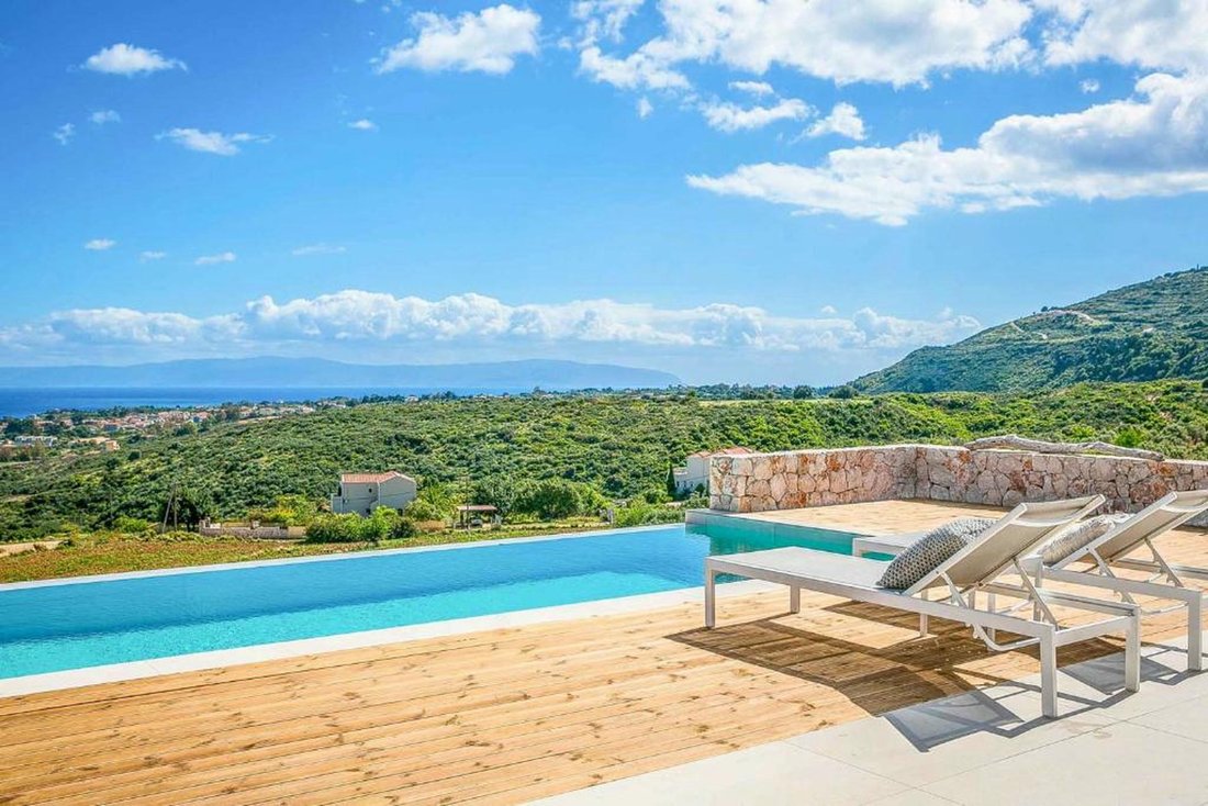 Villa in Elios-Proni, Peloponnese, Western Greece and the Ionian, Greece 1 - 16927025