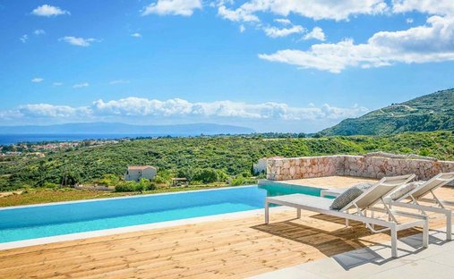 Villa à Elios-Proni, Peloponnese, Western Greece and the Ionian, Grèce 1