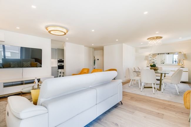 Apartment in Moscavide e Portela, Lisbon, Portugal 2 - 16927956