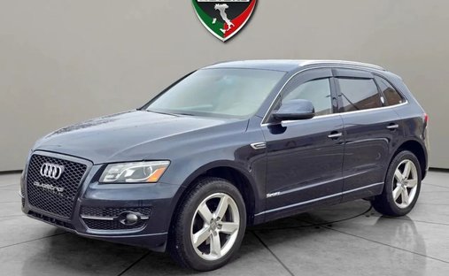 2012 Audi Q5 2.0T Quattro Premium Sport Utility 4D in Saint paul, MN, United States 1