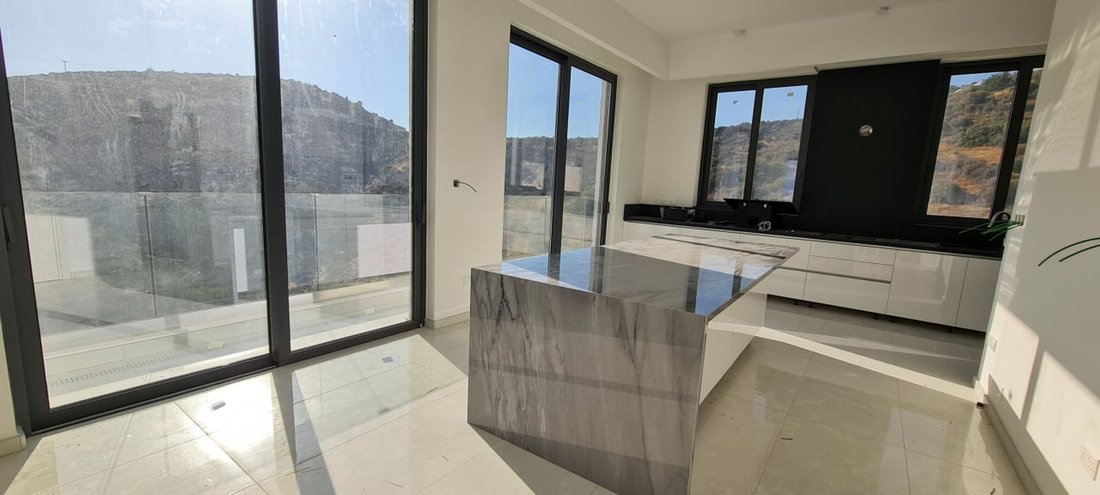 Villa in Agios Tychon, Limassol, Cyprus 3 - 16928018