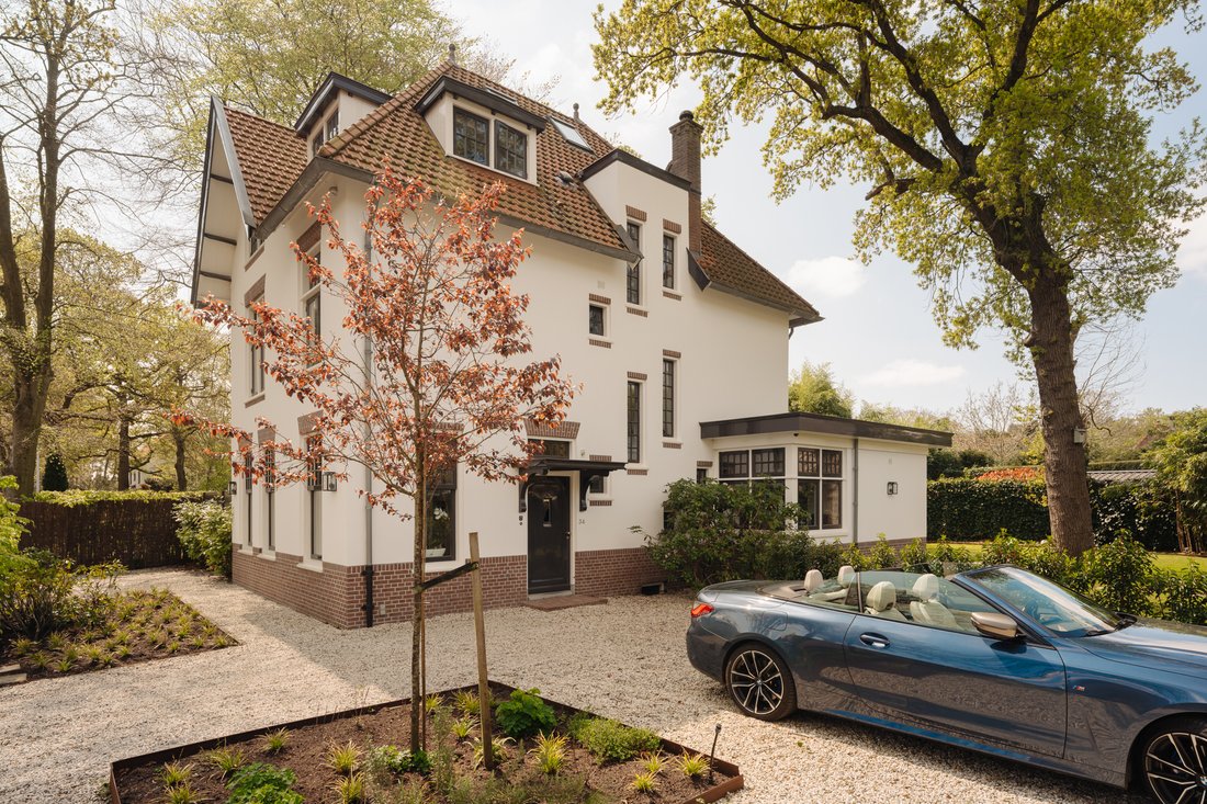 Villa in Bergen, North Holland, Netherlands 2 - 16928120
