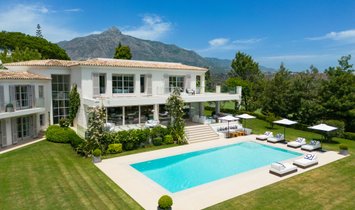 Villa à Nueva Andalucia, Marbella, Espagne 2