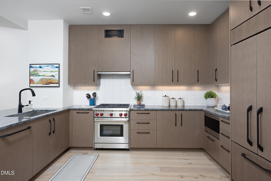 Condo in Durham, North Carolina, United States 3 - 16928192