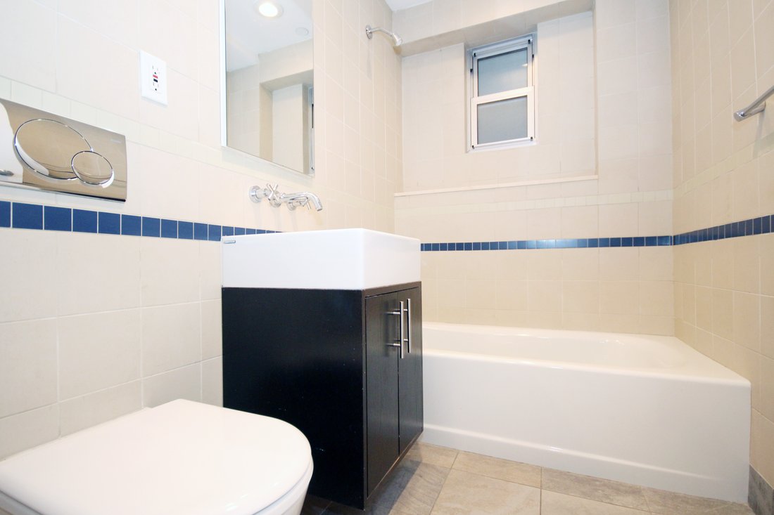 Condo in New York, New York, United States 5 - 16928105