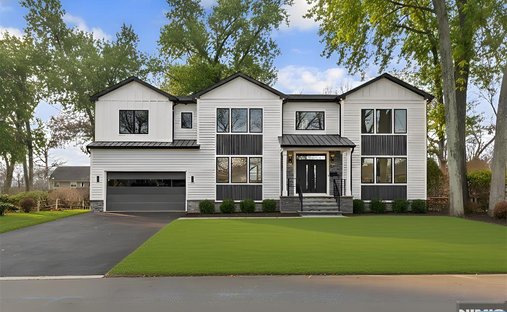 House in Township of Washington, New Jersey, United States 1