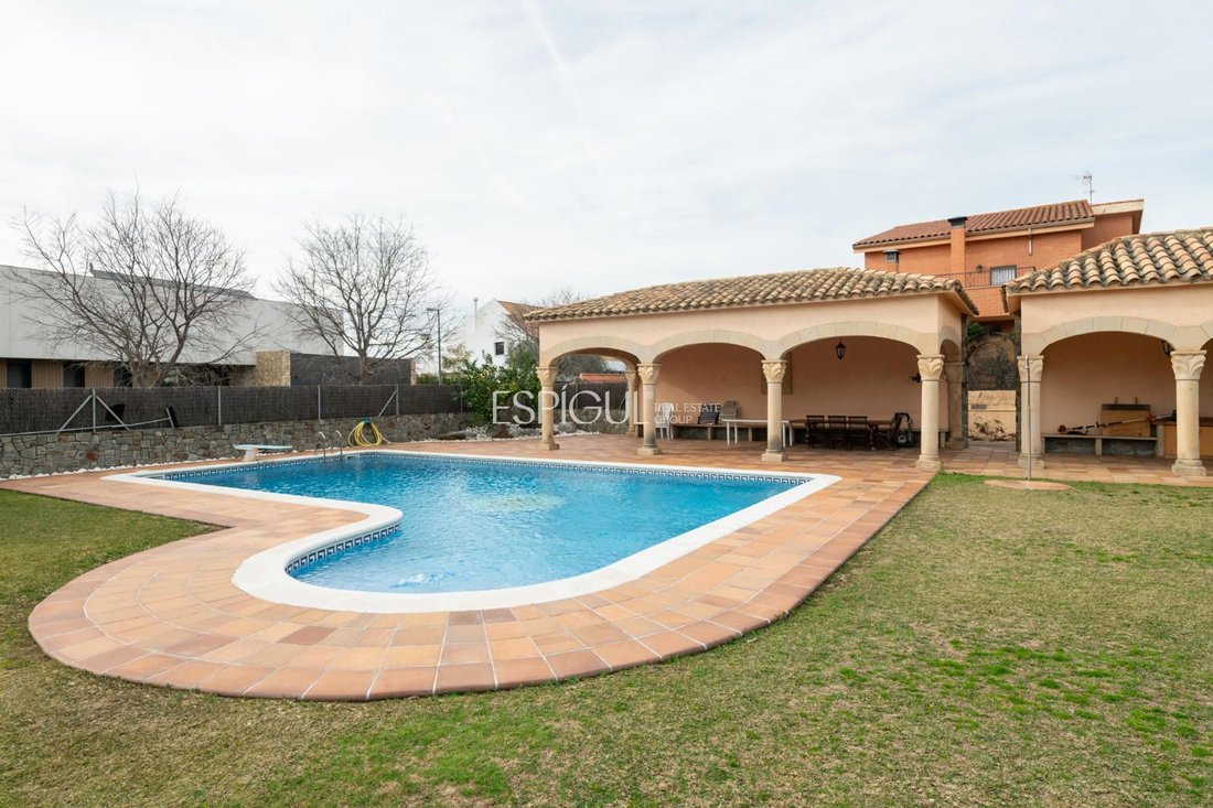 Villa a Mataró, Catalogna, Spagna 5 - 16928151