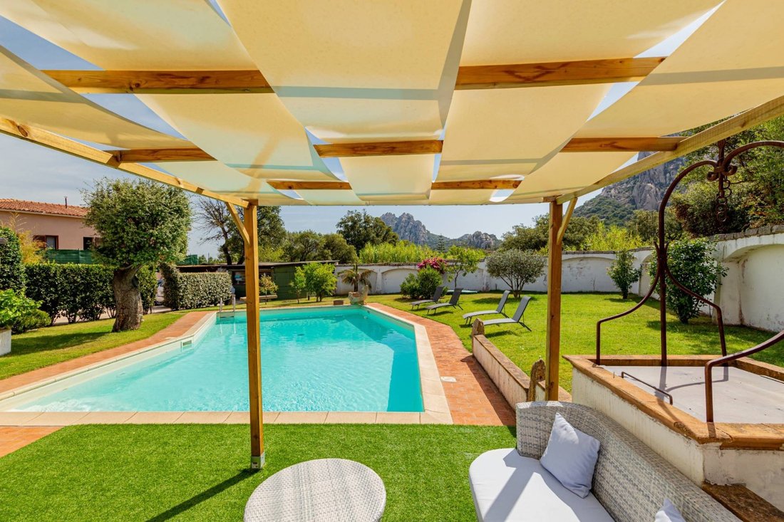 Villa in San Pantaleo, Olbia, Italy 5 - 16931911