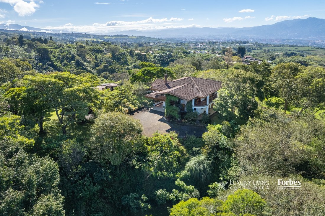 Finca in Santa Bárbara de Heredia, Heredia Province, Costa Rica 2 - 13685797