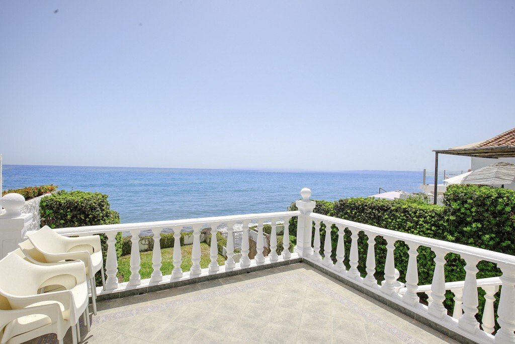 Villa in Estepona, Andalusia, Spain 3 - 16935393