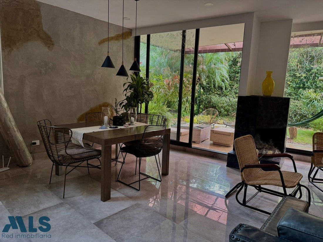House in Medellín, Antioquia, Colombia 4 - 16929327
