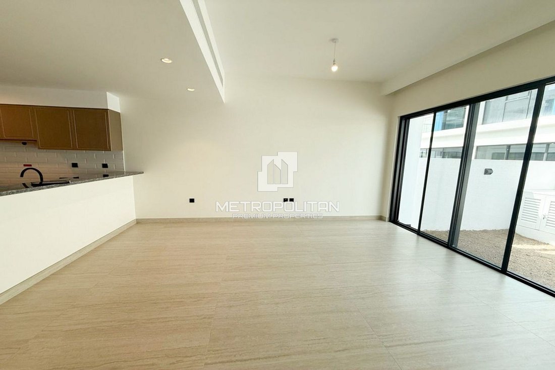 Townhouse in Al Wasl, Dubai, United Arab Emirates 2 - 16927906