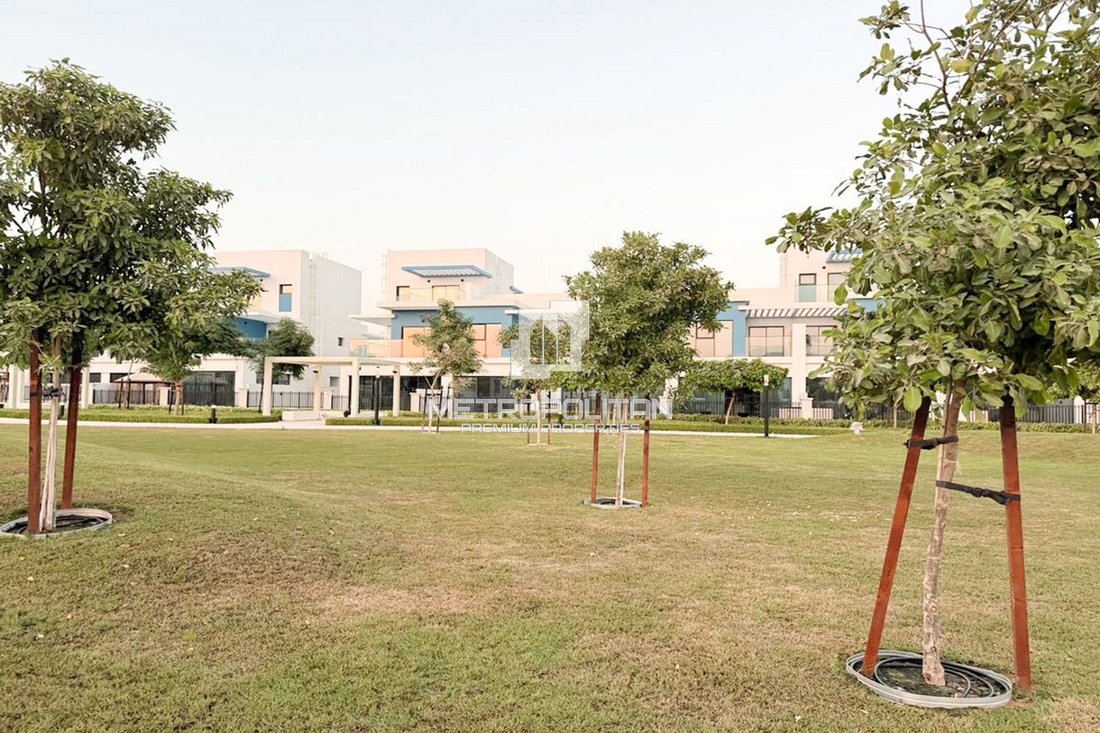 Townhouse in Al Wasl, Dubai, United Arab Emirates 1 - 16927906