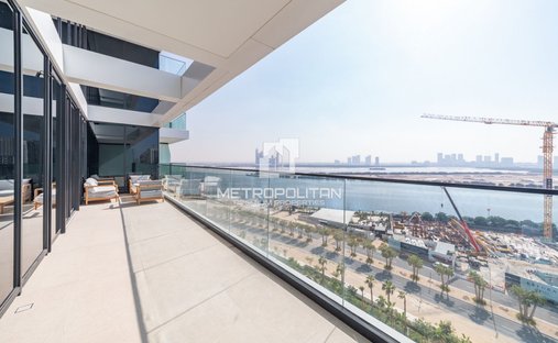Apartment in Al Jaddaf, Dubai, United Arab Emirates 1