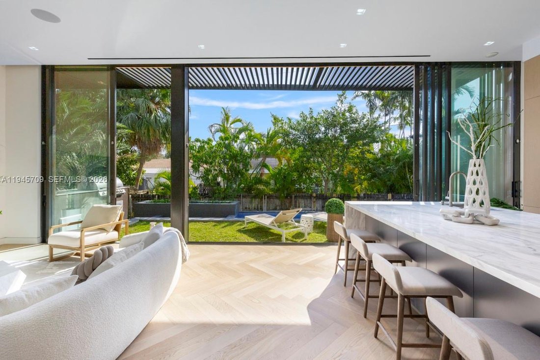 House in Miami Beach, Florida, United States 3 - 16932796