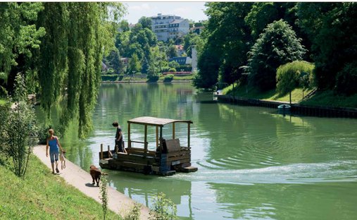 Apartment in Ledru Rollin, Le Perreux-sur-Marne, France 1