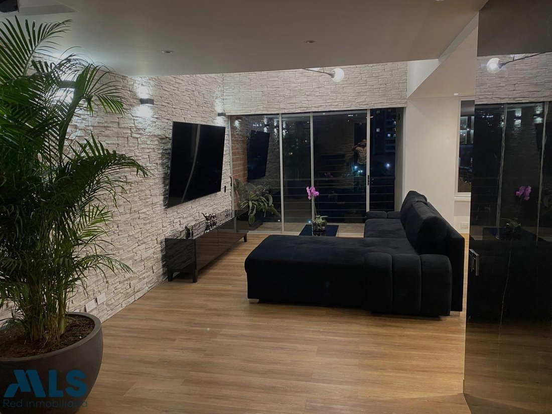 Apartment in Medellín, Antioquia, Colombia 1 - 16929342
