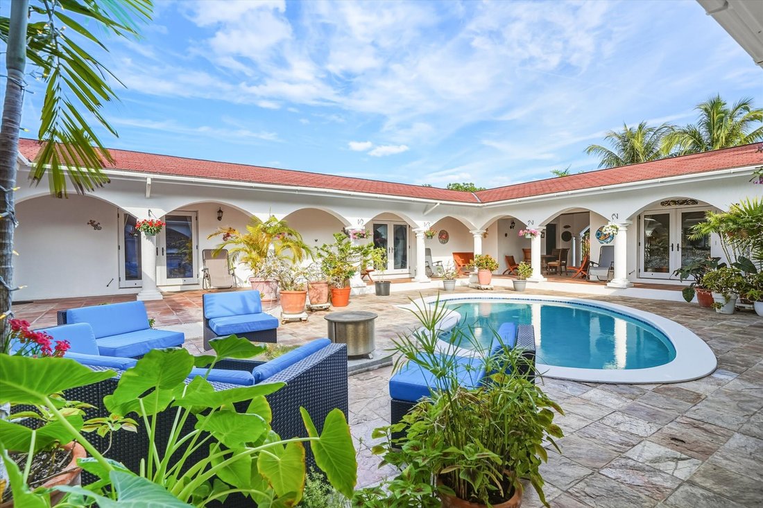 Casa a Nassau, New Providence, Bahamas 1 - 16934650