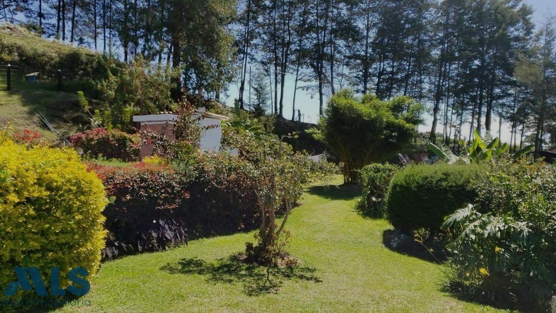 Finca in Rionegro, Antioquia, Colombia 2 - 16929369