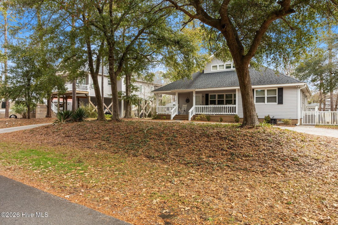 House in Oak Island, North Carolina, United States 5 - 16934641