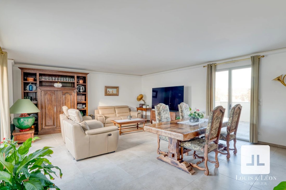 Apartment in Anse, Auvergne-Rhône-Alpes, France 2 - 16933509