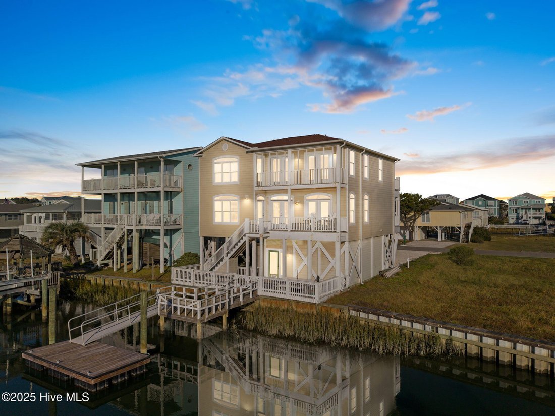 House in Holden Beach, North Carolina, United States 1 - 16934632