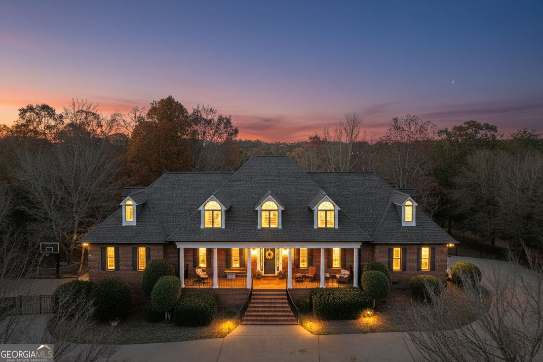 House in Gainesville, Georgia, United States 5 - 16935037
