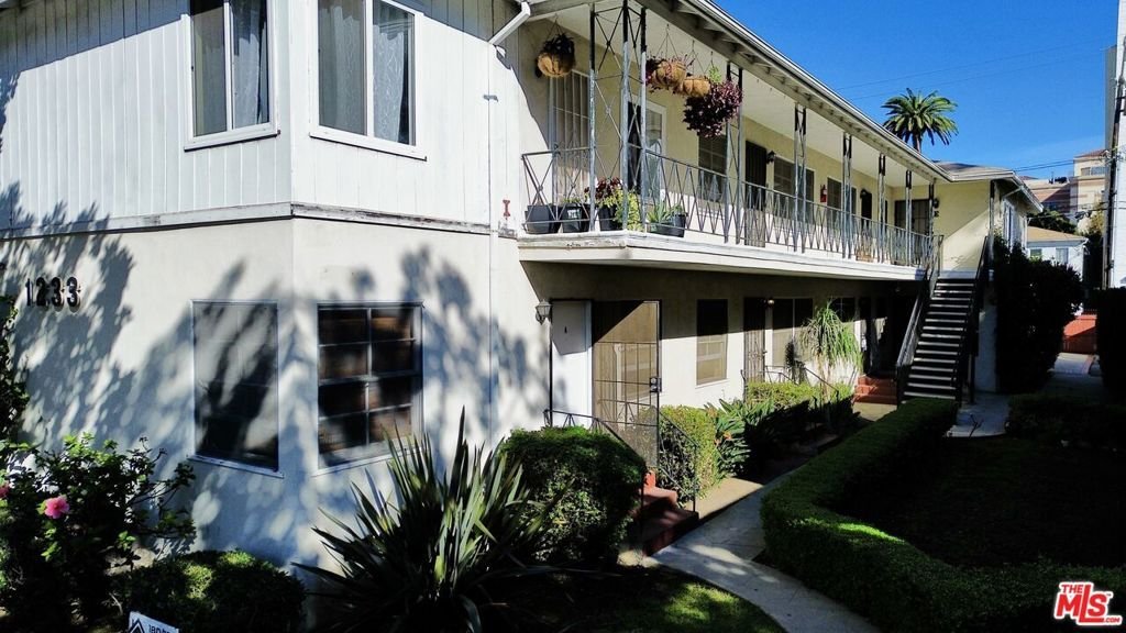 Santa Monica, California, United States 3 - 16935064