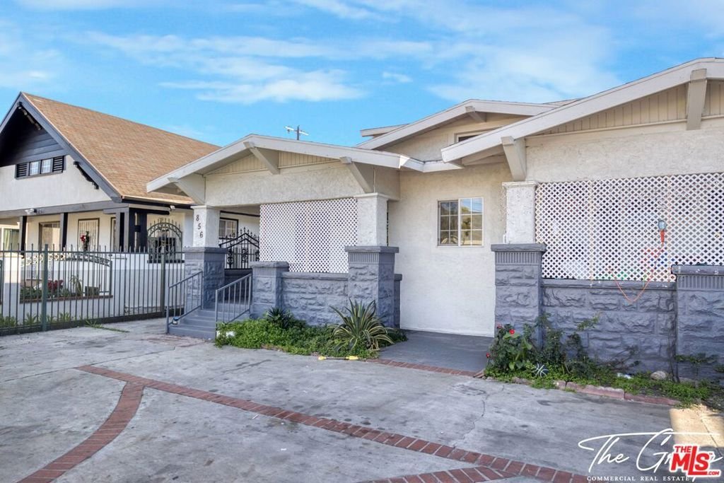 Los Angeles, California, United States 4 - 16935129