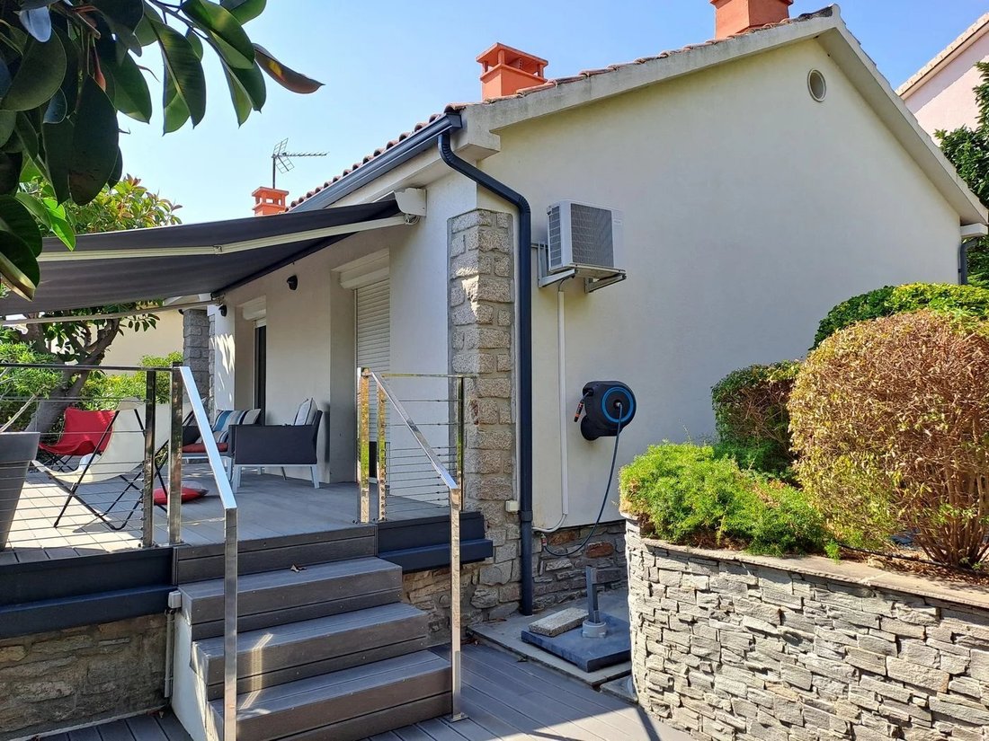 Villa in San-Martino-di-Lota, Corsica, France 2 - 16123684