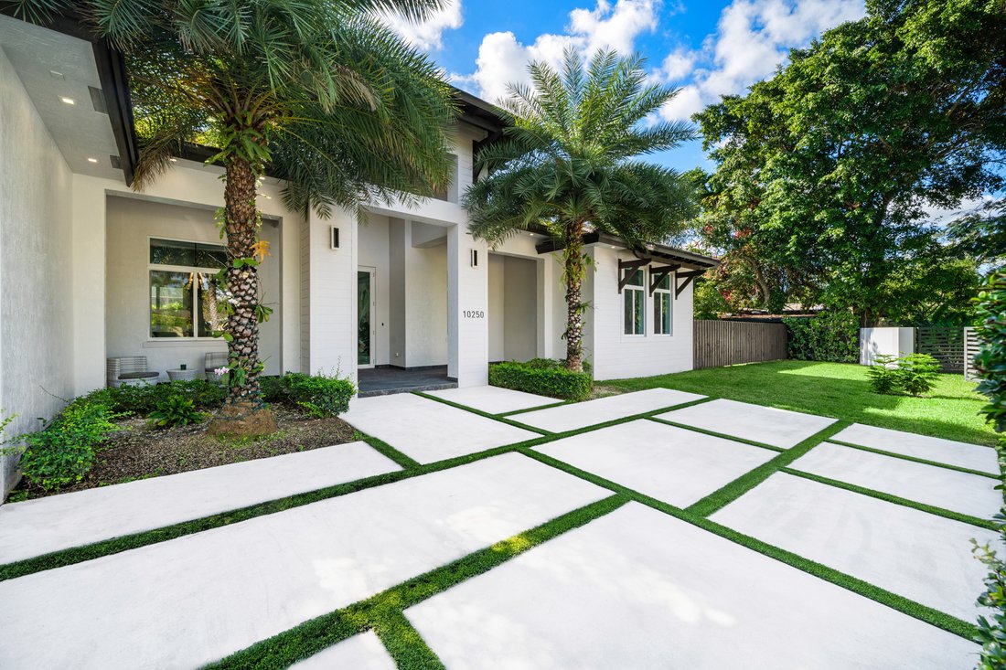 House in Miami, Florida, United States 2 - 16931489